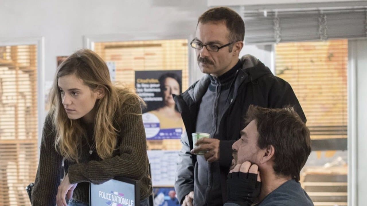 Faux-semblantsの背景画像