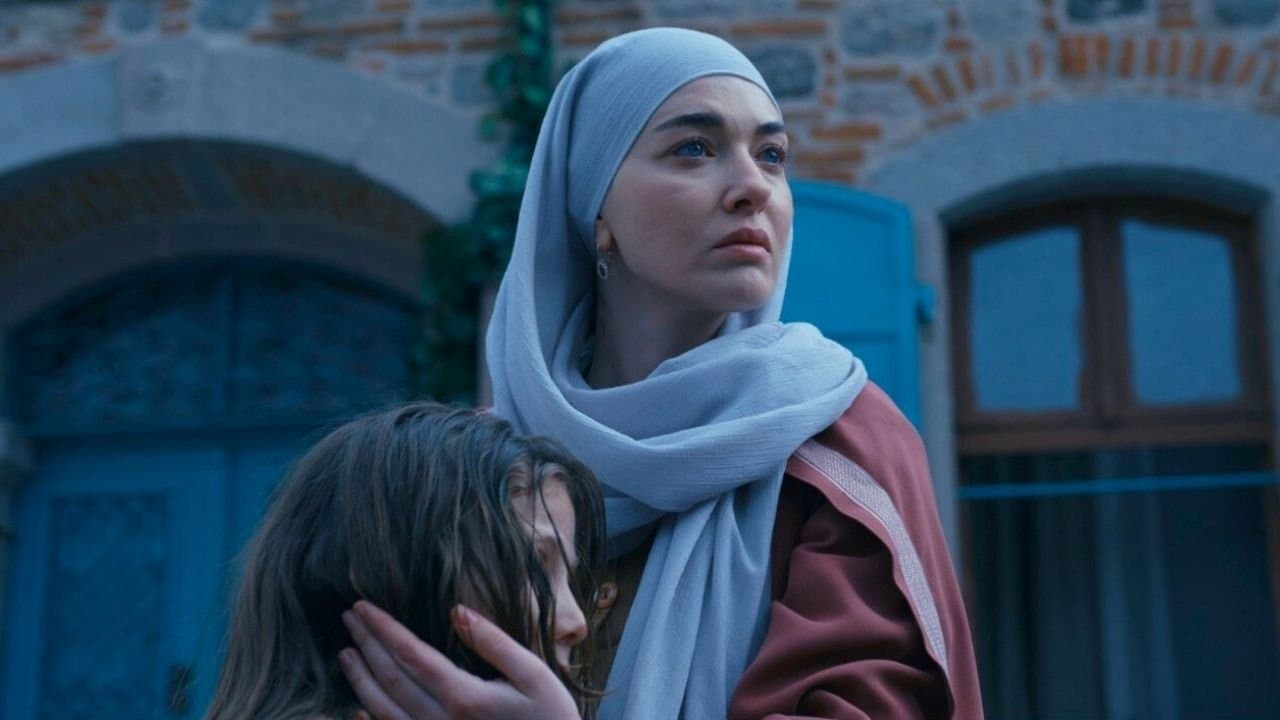 Zübeyde, Analar ve Oğullarの背景画像