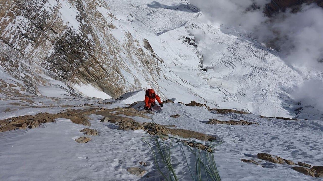 On ne marche qu'une fois sur la luneの背景画像