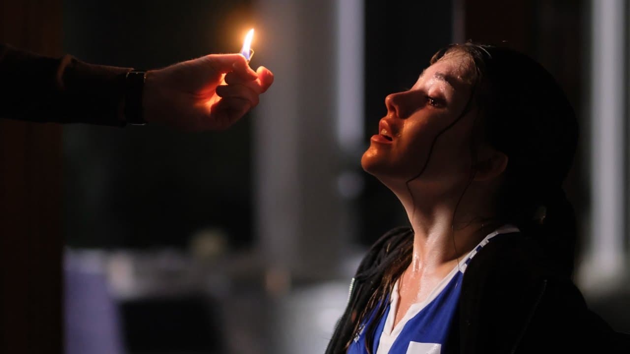 Thicker Than Waterの背景画像