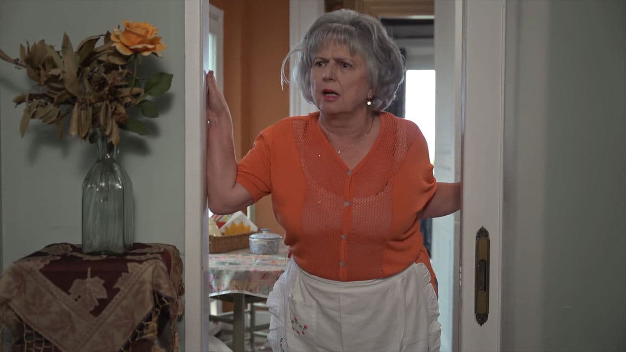 Η Ραλλού Στο Σπίτιの背景画像