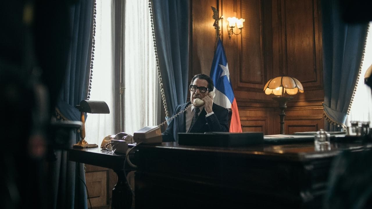 Los mil días de allendeの背景画像