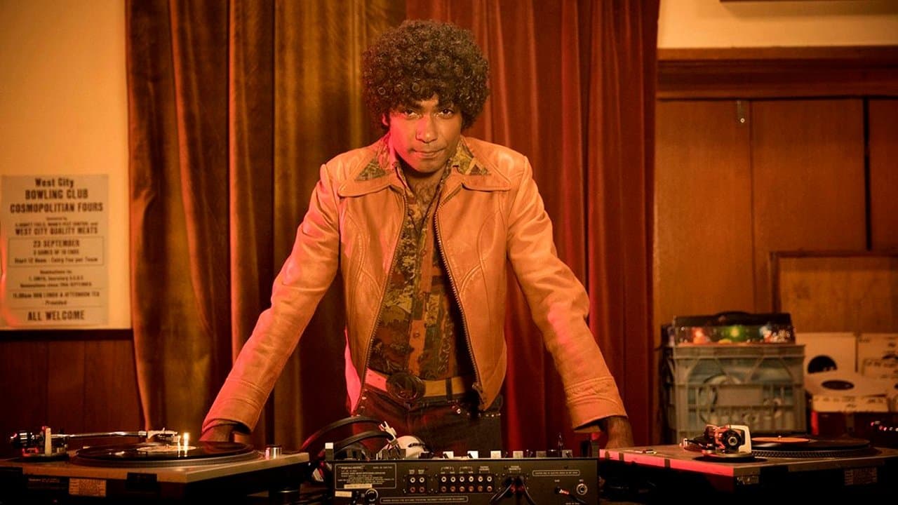 Wrong Kind of Blackの背景画像