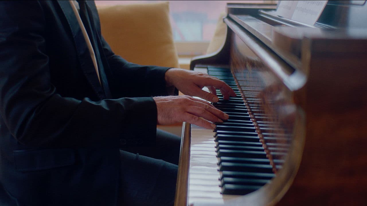 Finding Lightsの背景画像