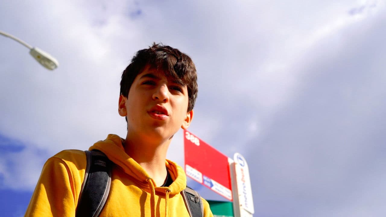 I Was Never Hereの背景画像