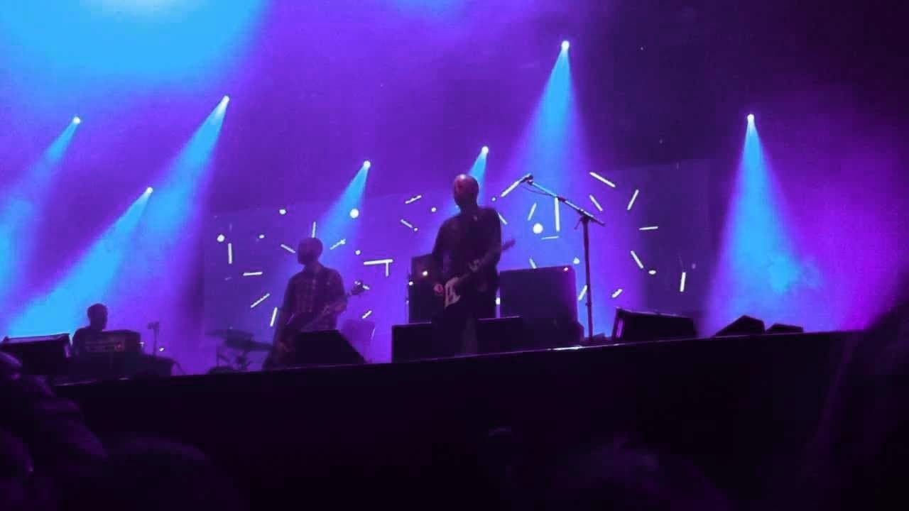 Mogwai: Live at La Route Du Rockの背景画像