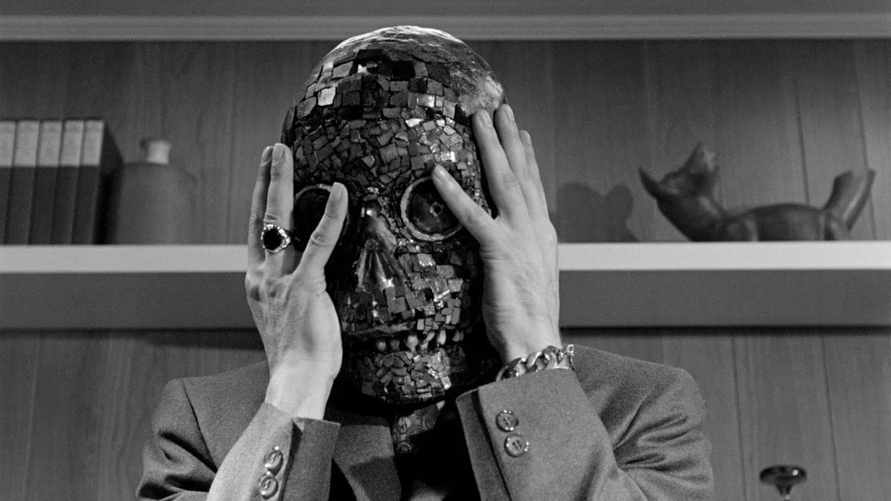 The Maskの背景画像