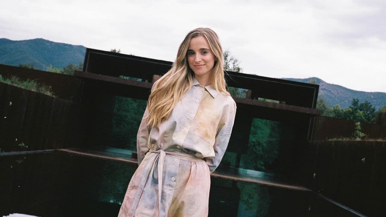 Entre quatre paretsの背景画像