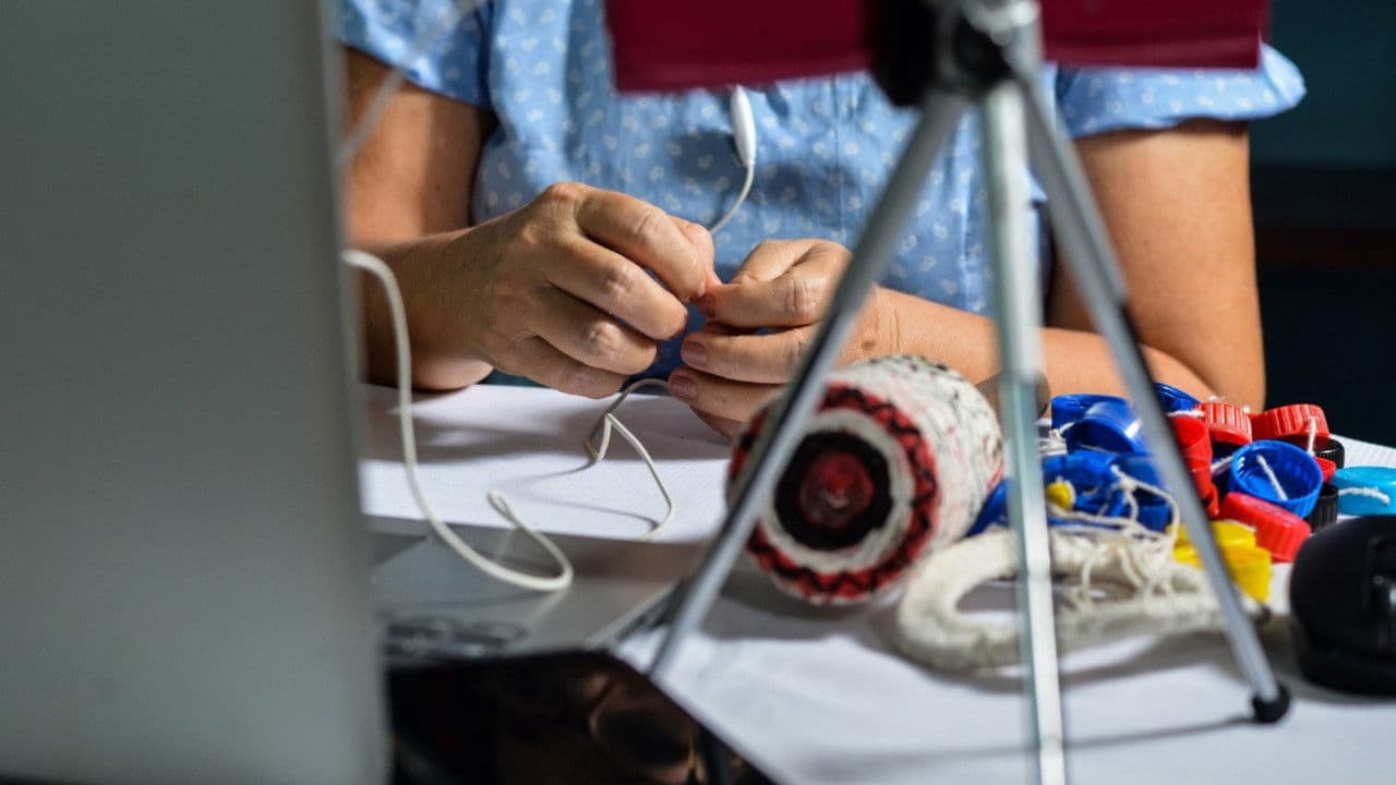 Contando Histórias, Revelando Tradiçõesの背景画像