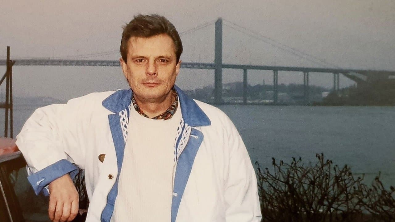 Alf Robertson - Livet e ju som de eの背景画像