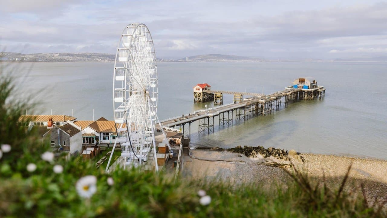 Made In Mumblesの背景画像