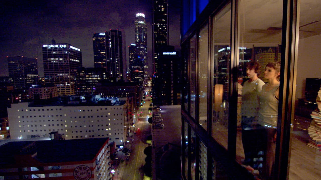 TwoTwoの背景画像