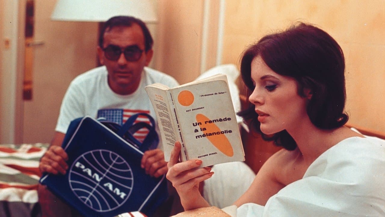 彼女について私が知っている二、三の事柄の背景画像