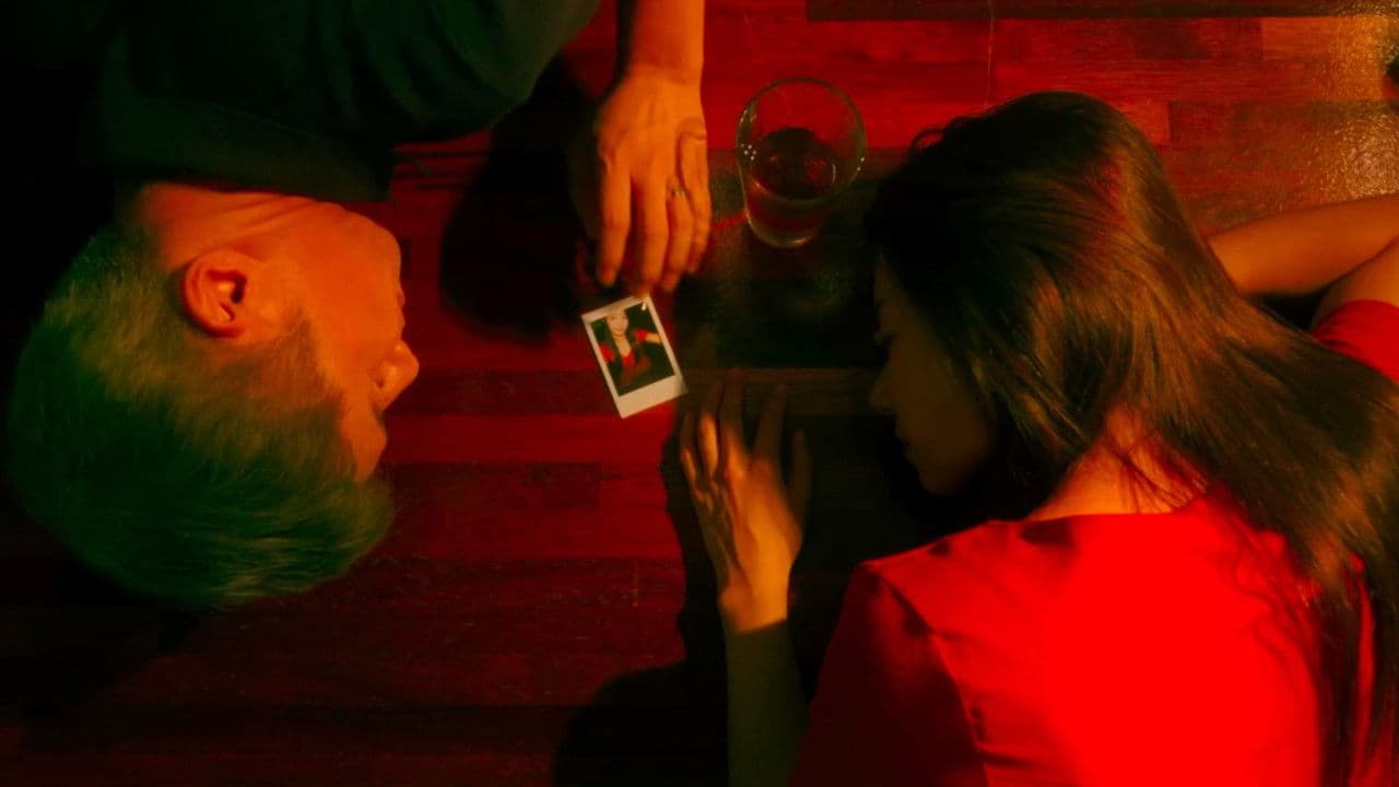 멀고도 가까운の背景画像