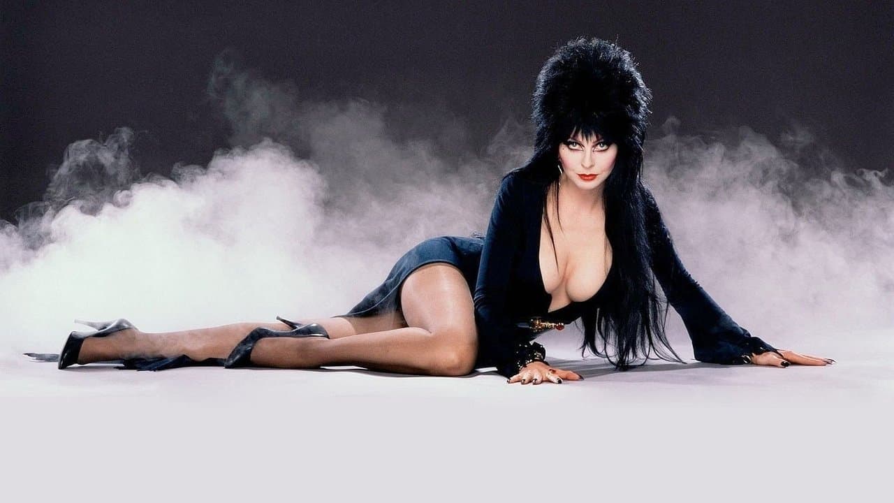 Elvira's Movie Macabreの背景画像