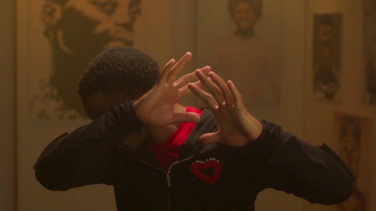 All Boys Aren't Blueの背景画像