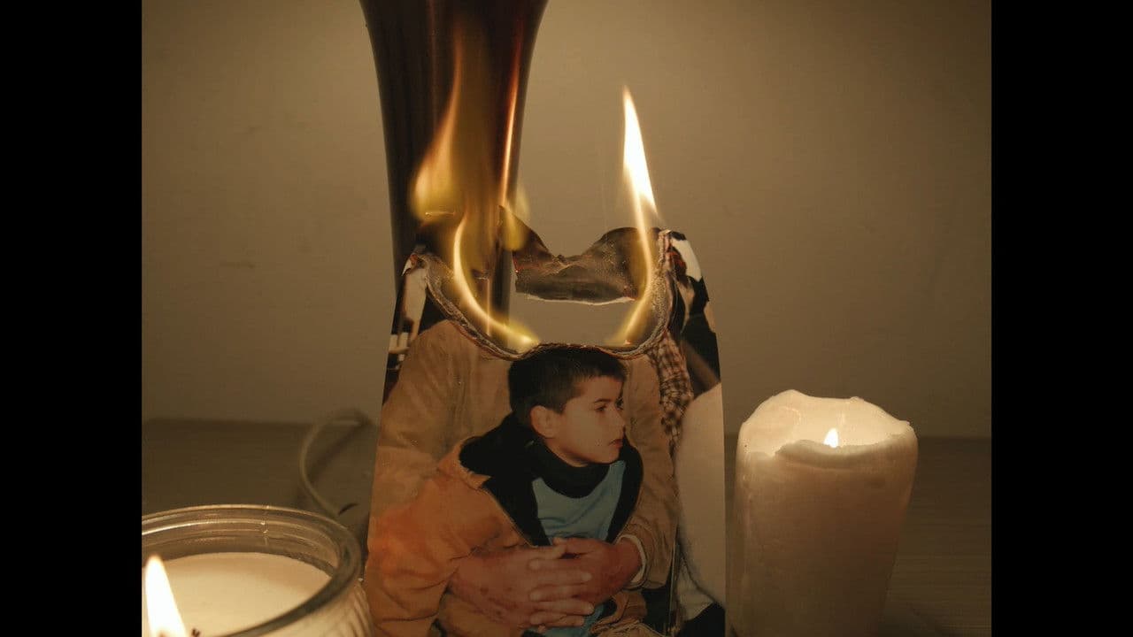 Ecos de Familiaの背景画像