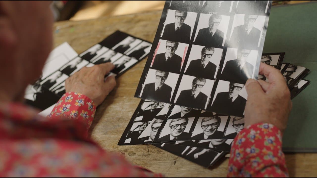 Sir Michael Caine – Vom Arbeiterkind zum Hollywoodstarの背景画像