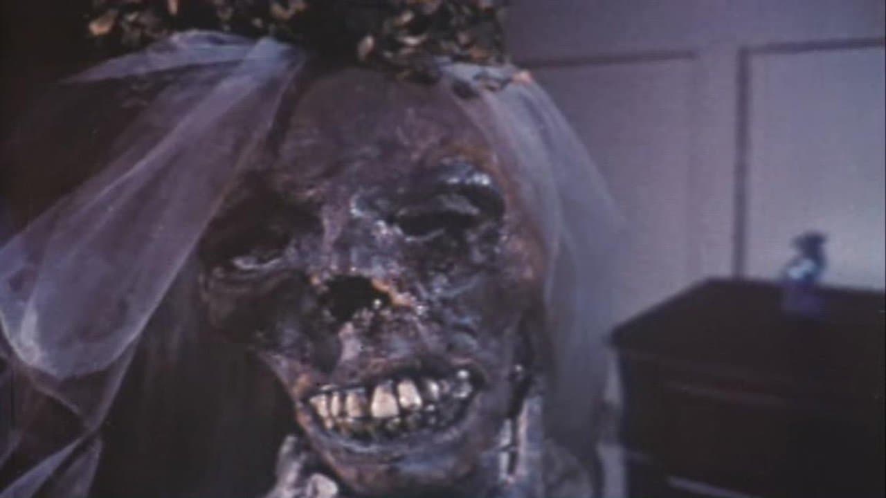 The Oval Portraitの背景画像