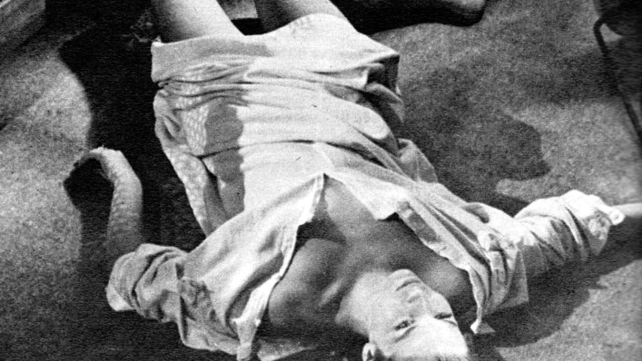 La Mort de Belleの背景画像