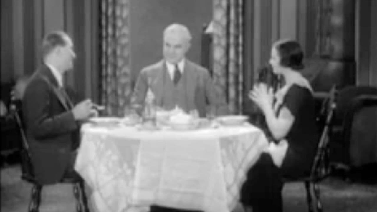 Five Minutes from the Stationの背景画像