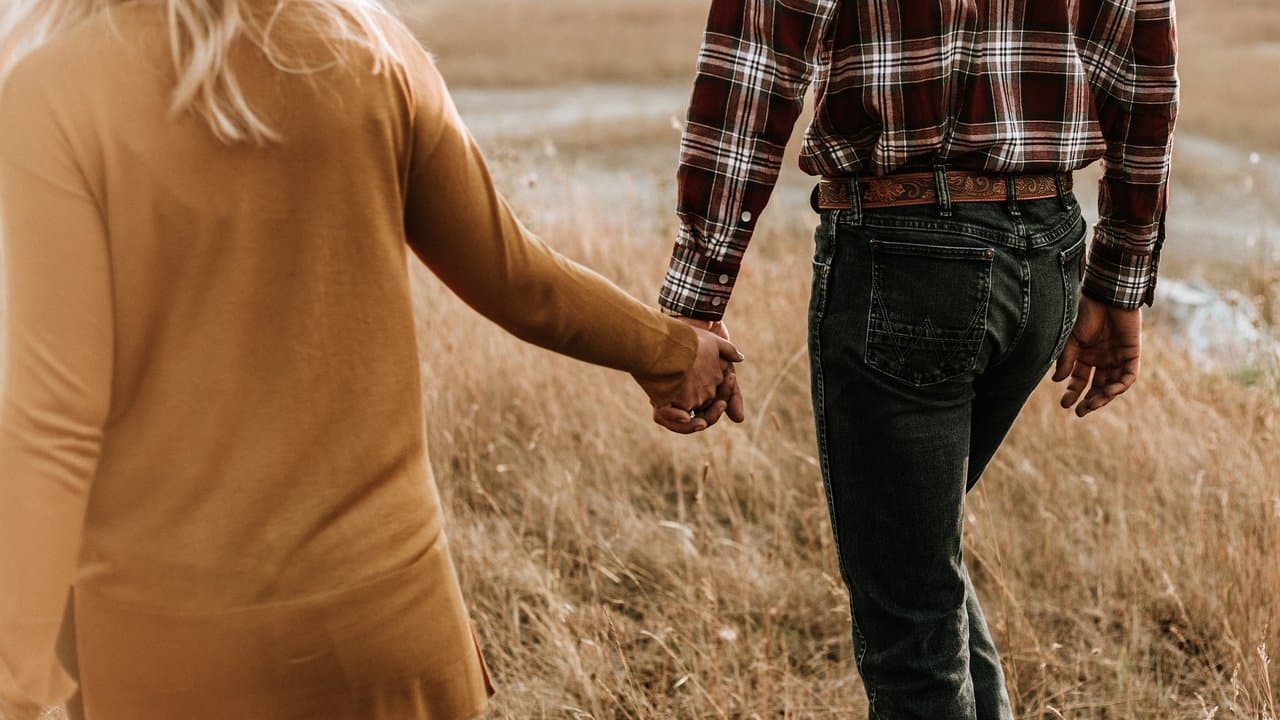 The Farmer Wants a Wifeの背景画像