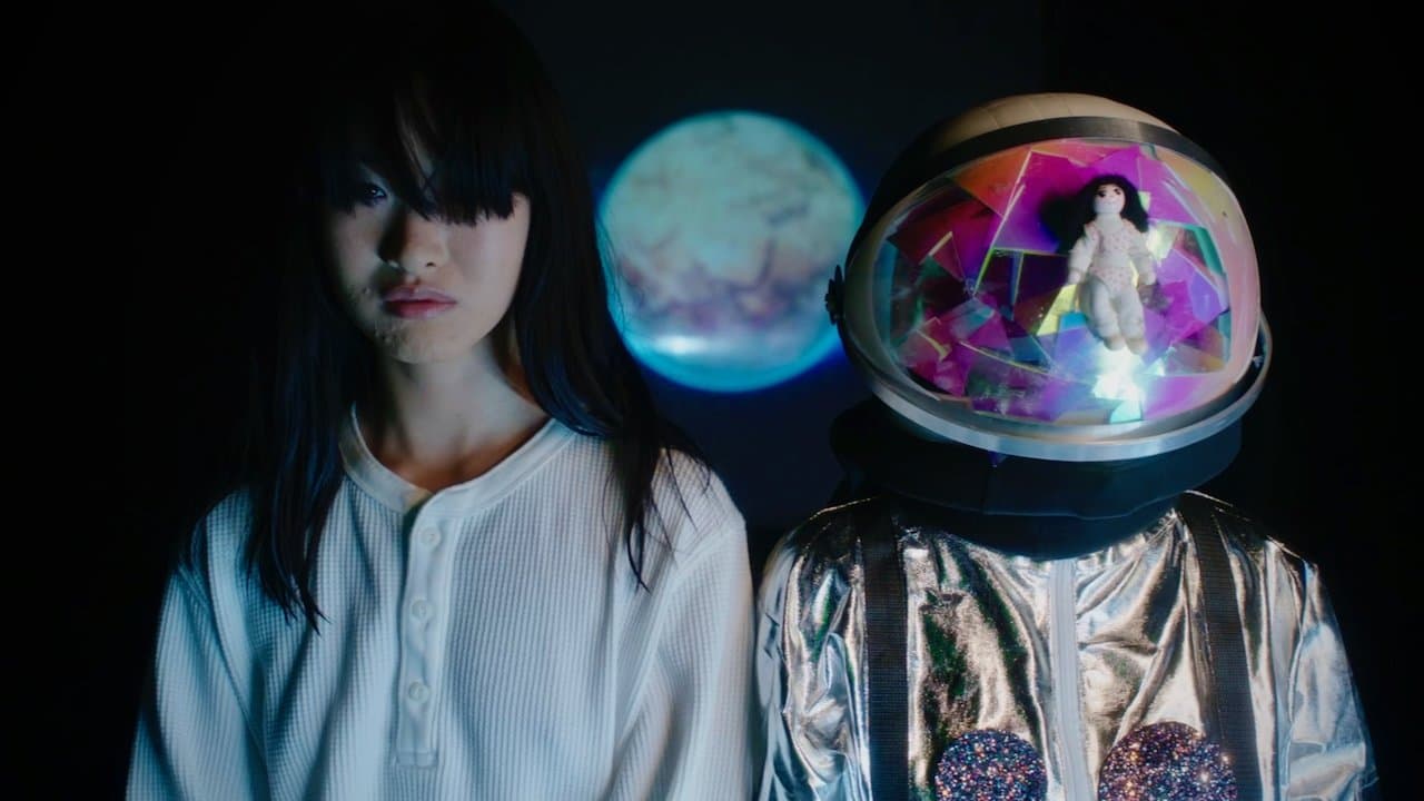 Daughters of Monster Magnetの背景画像