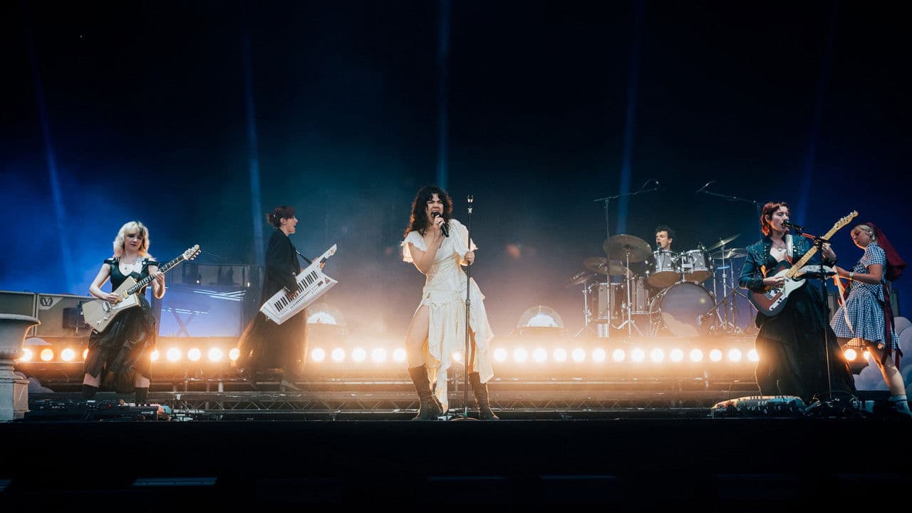 The Last Dinner Party: Live at Les Eurockéennes 2025の背景画像