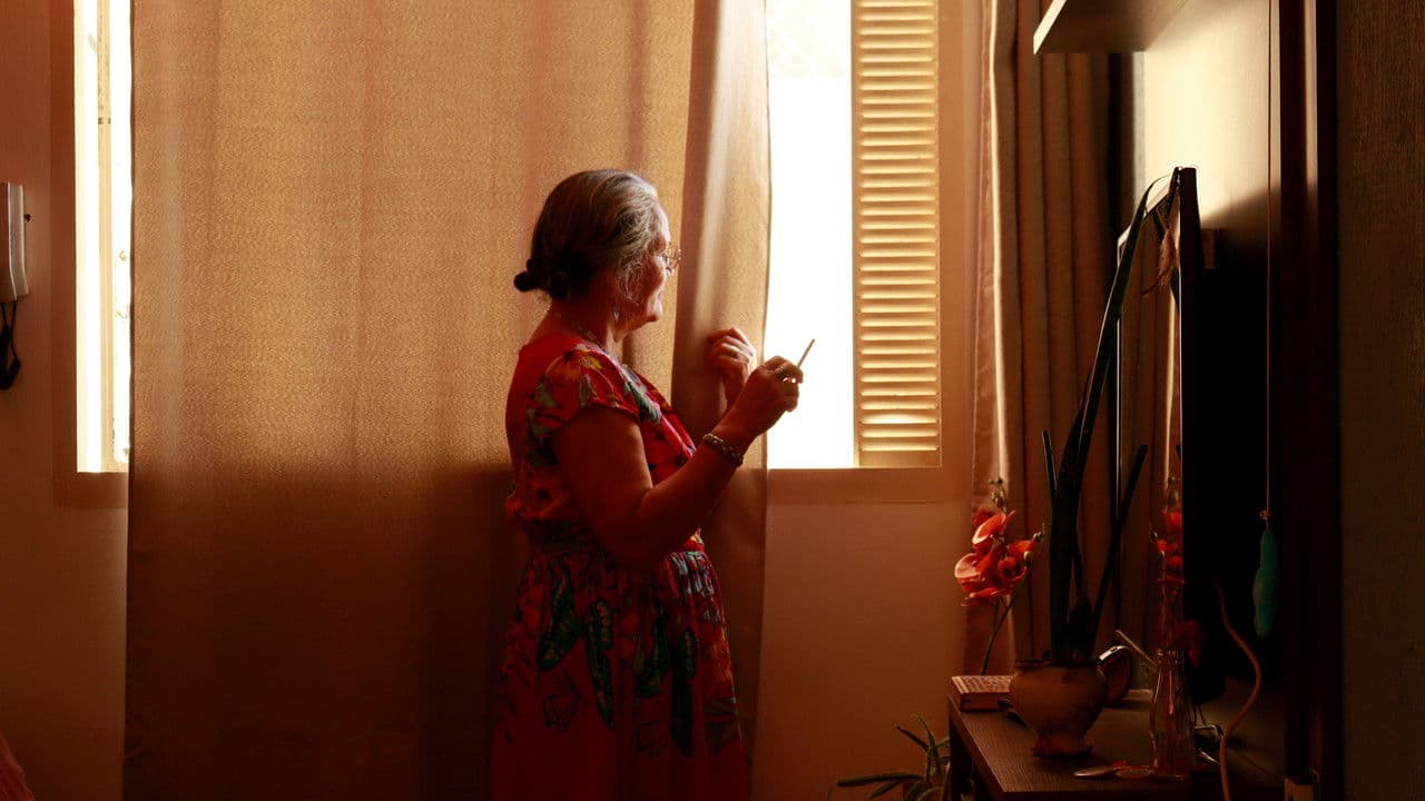 Carlotaの背景画像