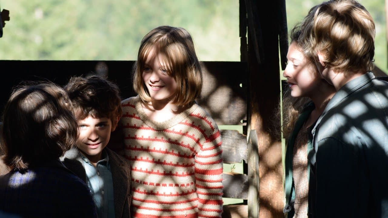 少女ファニーと運命の旅の背景画像