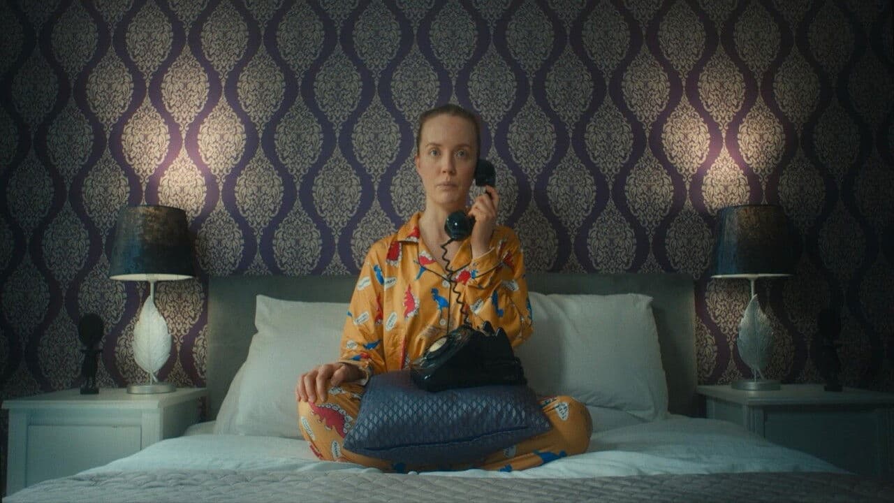 Mundaneの背景画像