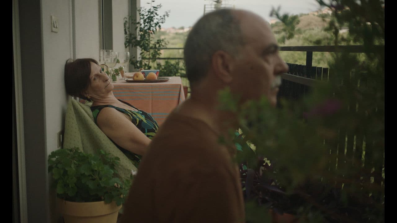 Così Com’èの背景画像