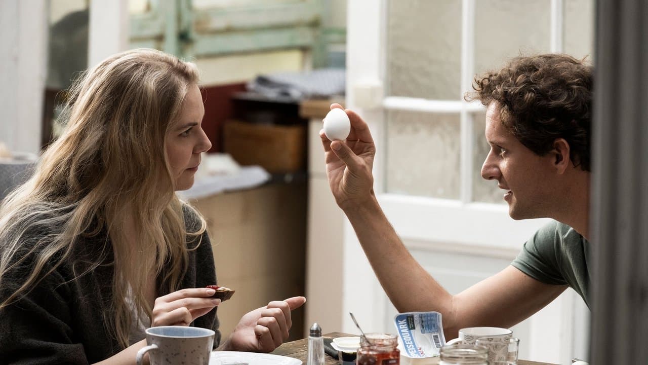 Axiomの背景画像