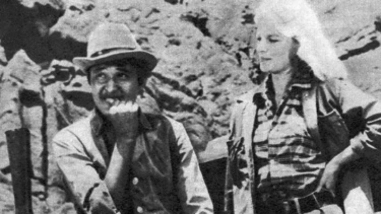 Водопадの背景画像