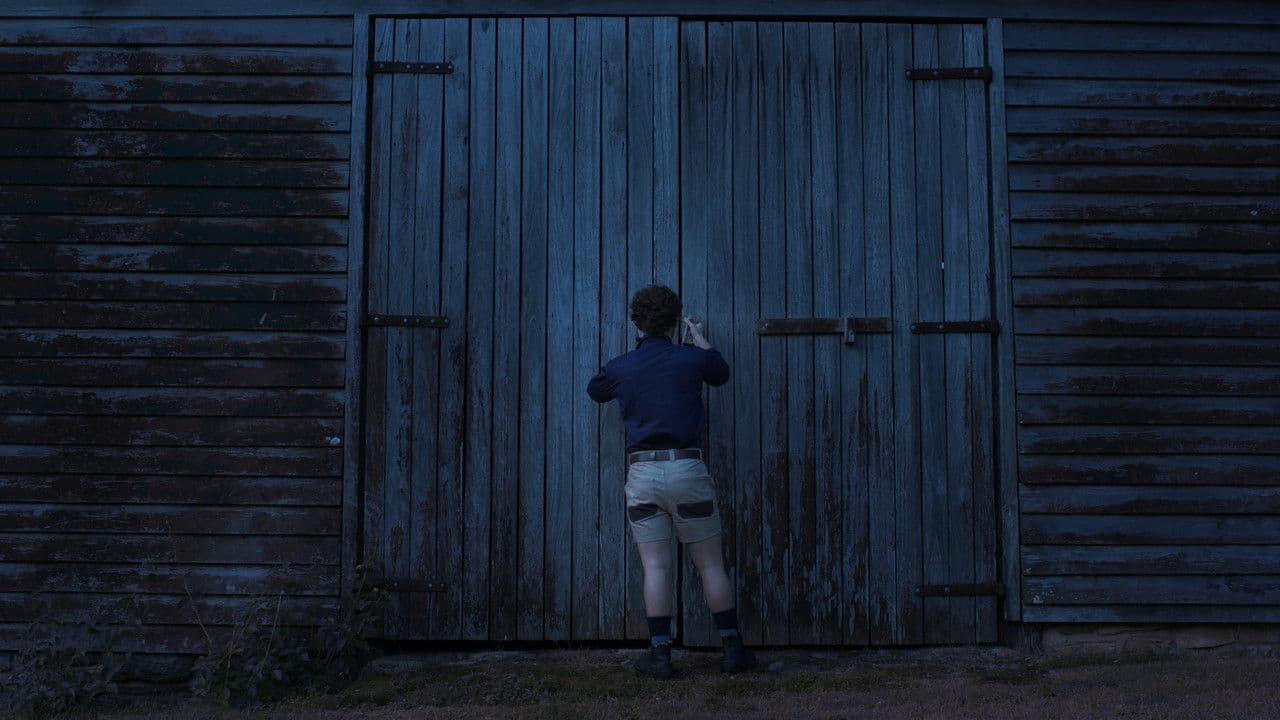 Where the Light Fadesの背景画像