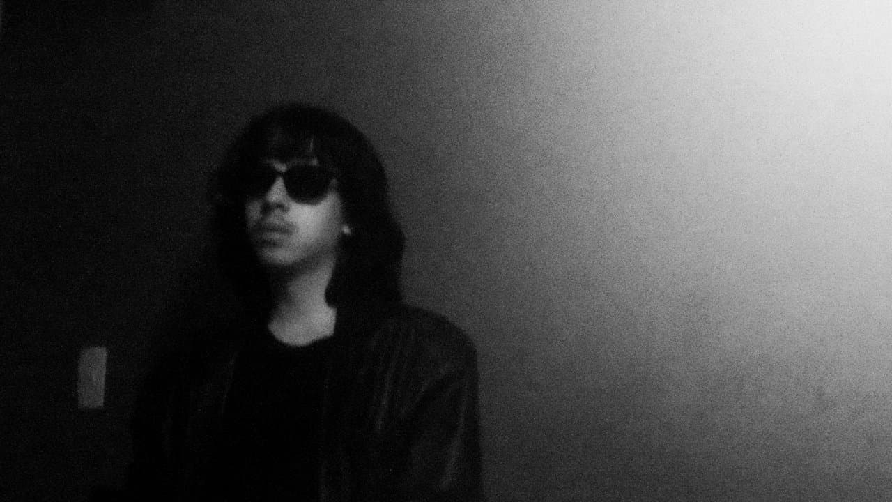 JUDAS SILVA EXPÕE DETALHES DE SUA VIDA ÍNTIMAの背景画像