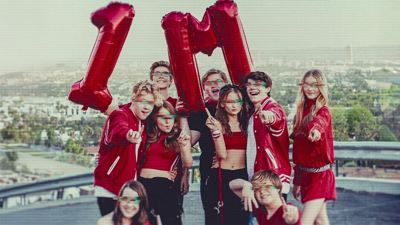 ダークサイド・オブ・キッズフルエンサー: "バズり"は何を犠牲にするのかの背景画像