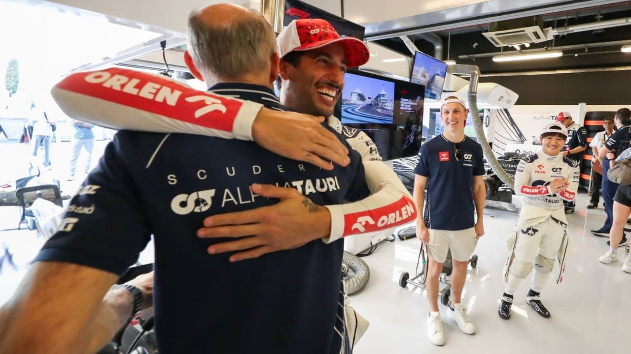 Whatever It Takesの背景画像