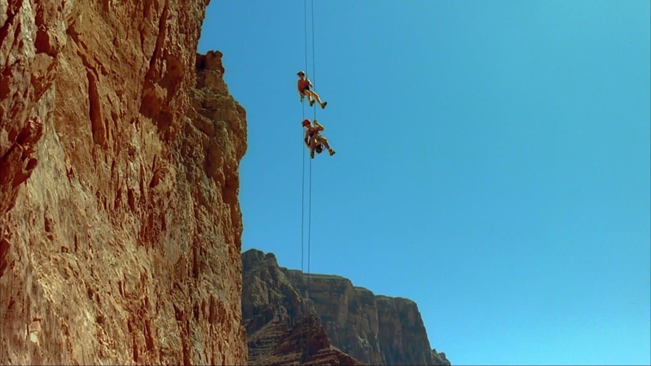 Journey into Amazing Cavesの背景画像