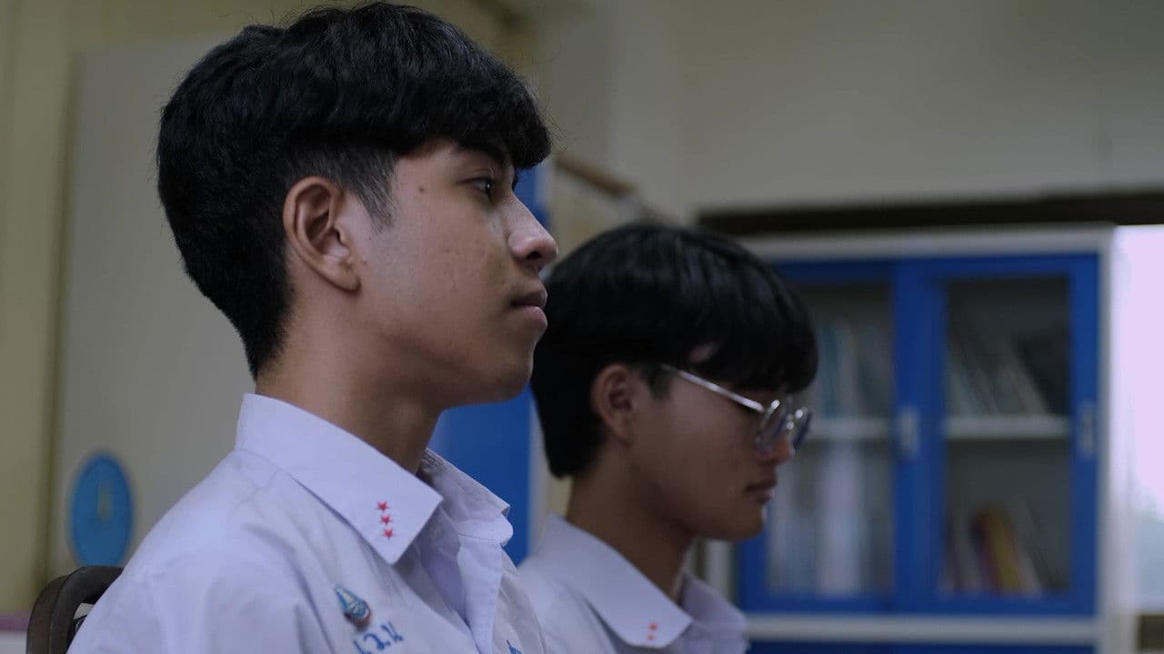 The Sympathizerの背景画像