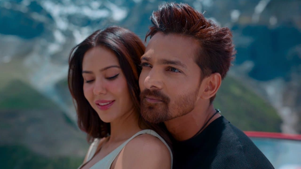 Ek Deewane Ki Deewaniyatの背景画像