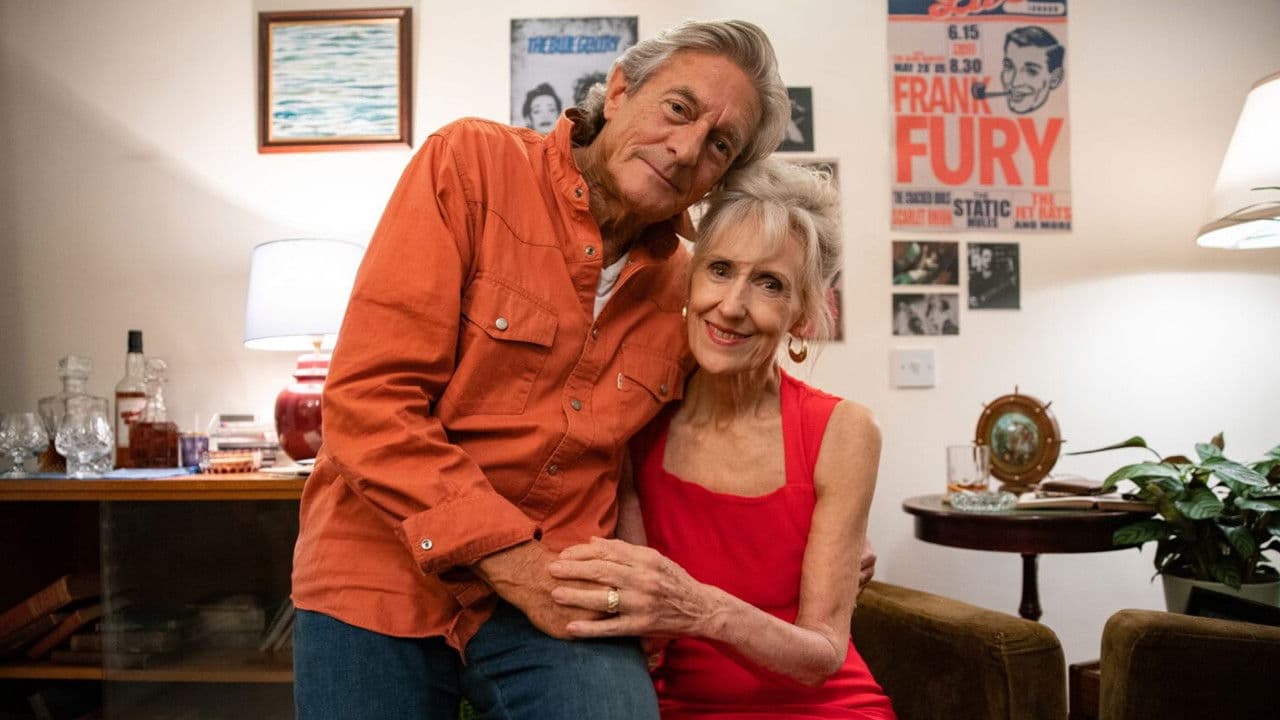 Never Too Lateの背景画像