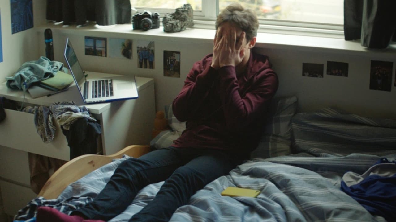 Why Wouldn't I Be?の背景画像