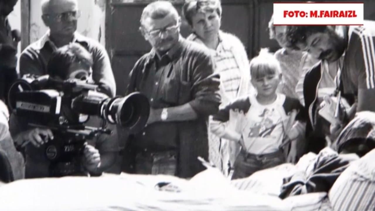 Slunce, seno, 30 let!の背景画像