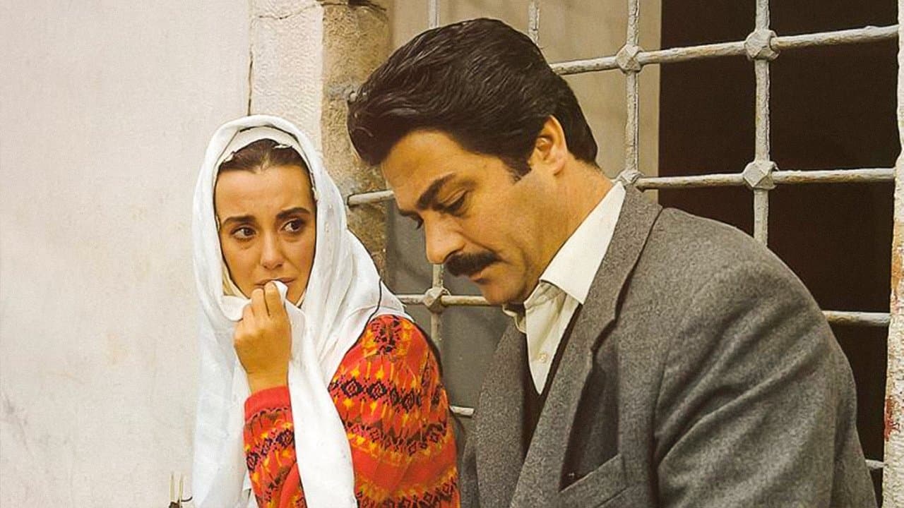 Karılar Koğuşuの背景画像
