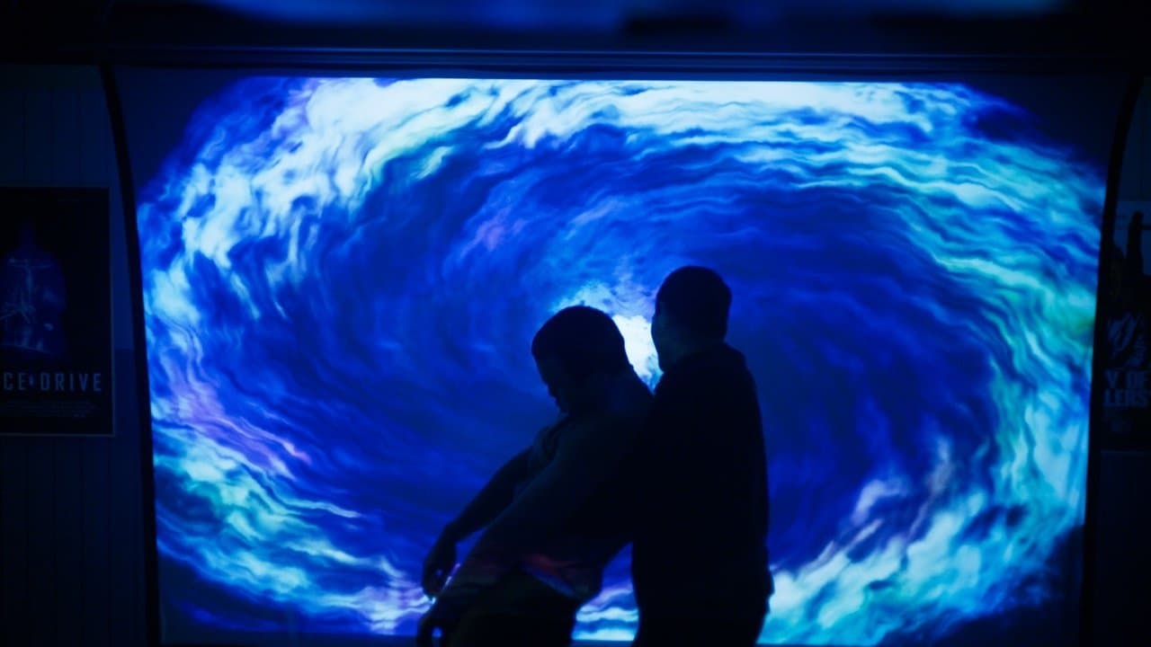 The Alternateの背景画像