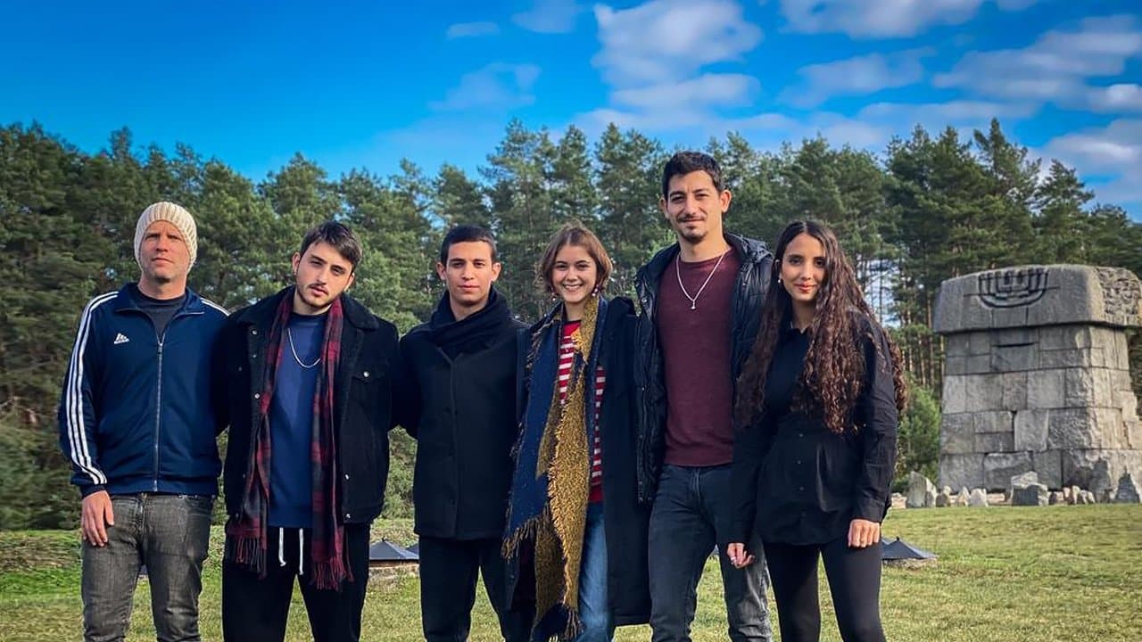 מסע לפוליןの背景画像