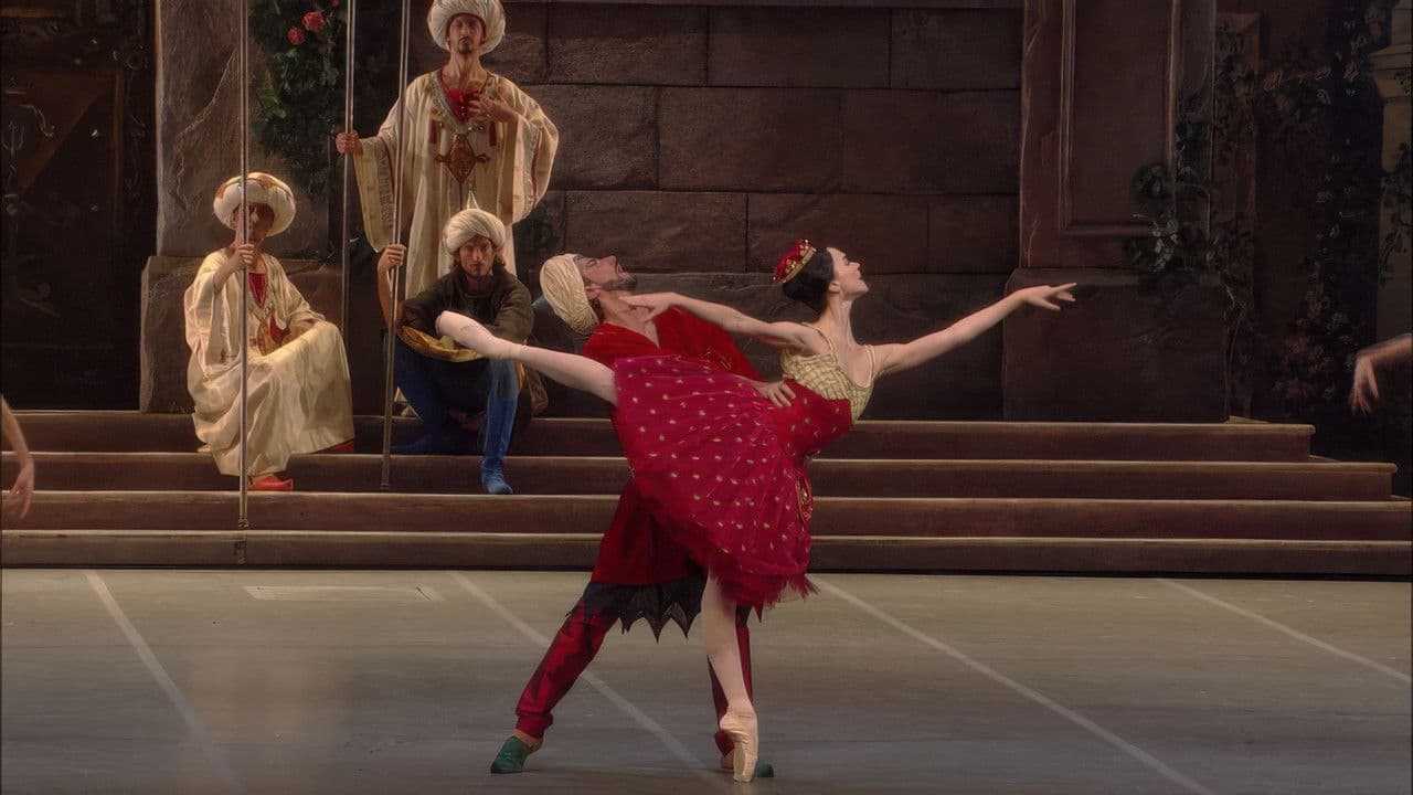 Raymondaの背景画像