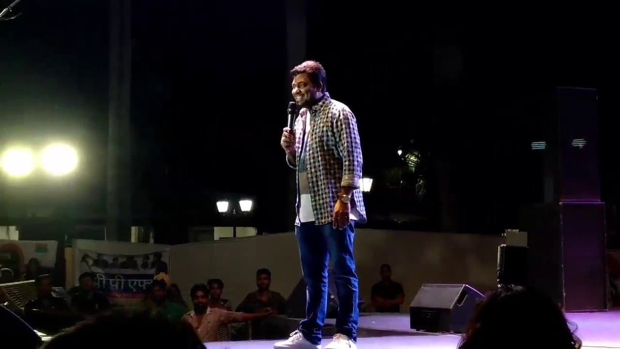 Zakir Khan: Haq Se Singleの背景画像
