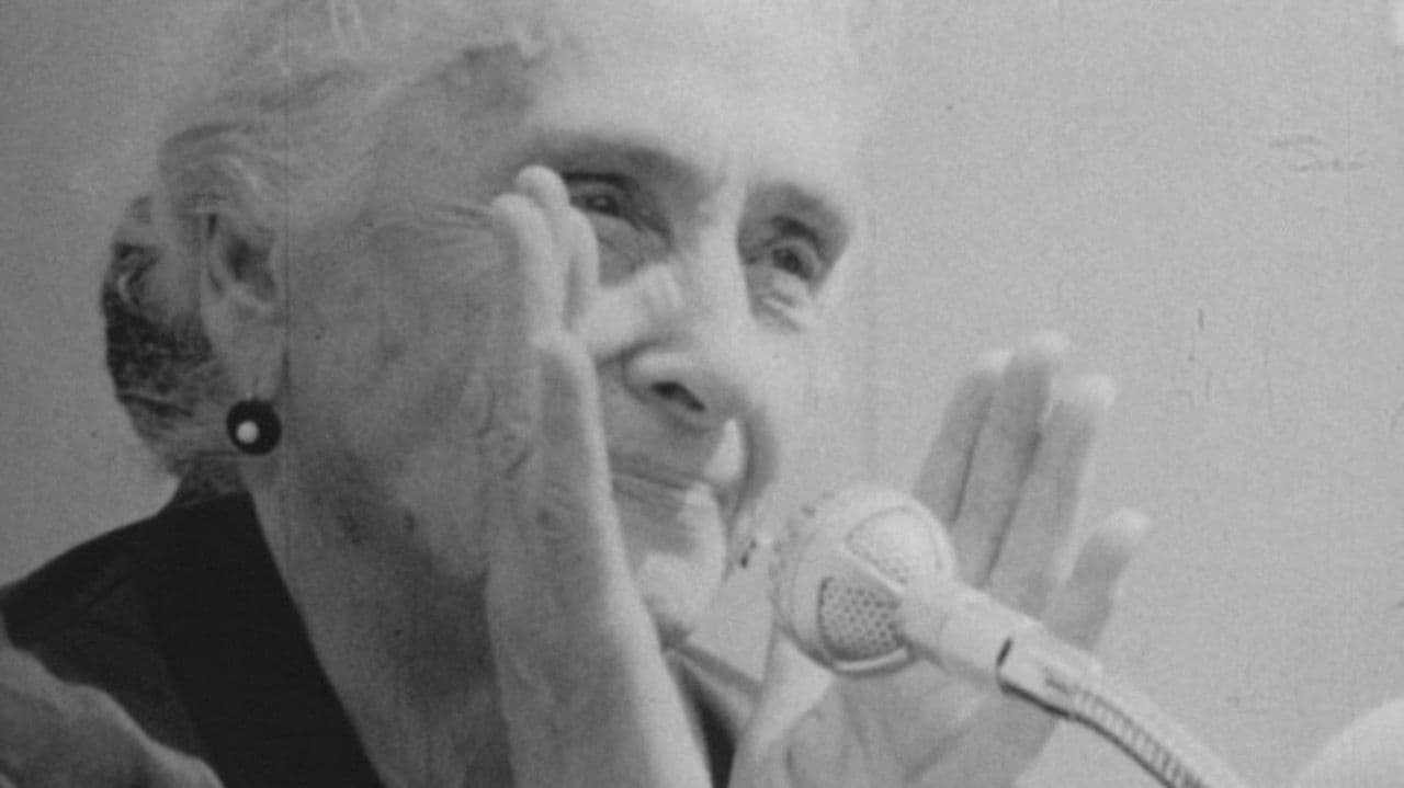 Paris, juin 1971の背景画像